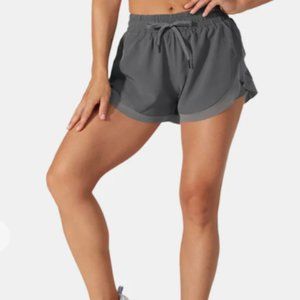 NWT Halara - Drawstring Contrast Mesh 2-in-1 Shorts